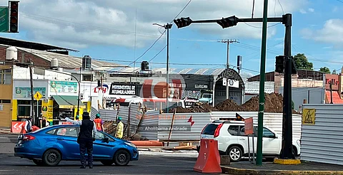 En análisis, añadir semáforos temporales en zona del monumento a Lázaro Cárdenas y Periodismo