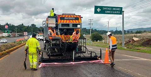 Bachetón atiende más de 17 mil km de caminos sin peaje en Michoacán