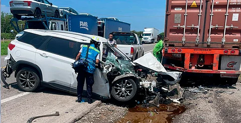 Preliminar: fatal choque en la Siglo XXI deja un muerto y un lesionado