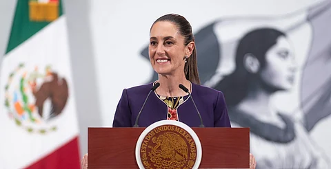 Sheinbaum logra mantener intacto el T-MEC y evita aplicación de aranceles por 90 días