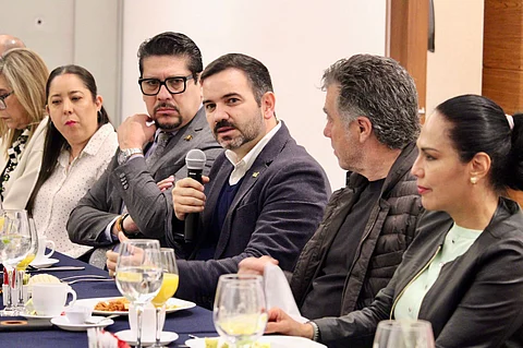 Yankel Benítez refrenda respaldo del Ayuntamiento al sector hotelero