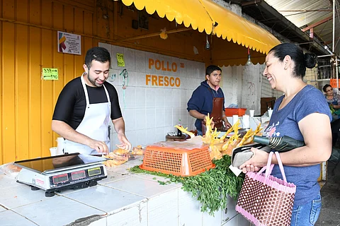 Lucha contra la carestía continúa, 42 mil personas compran productos a bajo costo: Sedeco