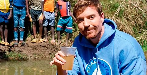 El mexicano Alexis Omman construyó tecnología de saneamiento en una escuela con inversión propia