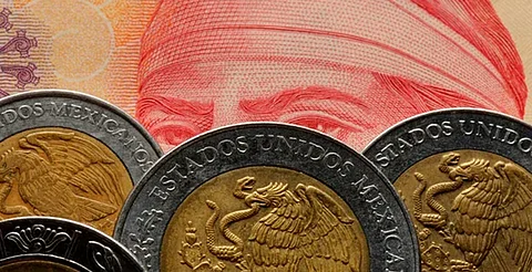 Banxico baja tasa de interés a 7.75%
