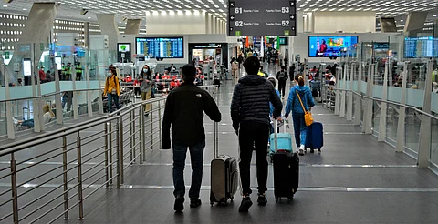 ¿Se retrasó tu vuelo? Esto es lo que puedes exigir a la aerolínea, según Profeco