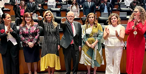 Claudia Pavlovich y cuatro diplomáticos más, nuevos embajadores de México