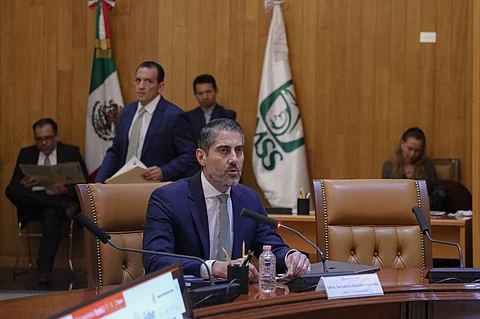 Contrato plurianual del IMSS garantiza mantenimiento de elevadores en hospitales y oficinas