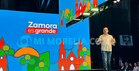 "Zamora es grande y es nuestro", Carlos Soto rinde su informe de gobierno