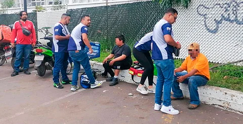 Personal del Imcufide auxilia a lesionados tras accidente vial en Morelia