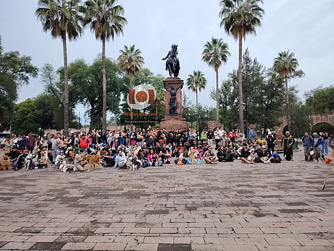 Caminata Perruna invade el Centro de Morelia