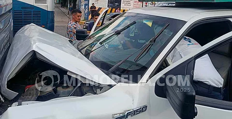 Choque de camioneta contra autobús deja dos mujeres heridas en salida a Salamanca