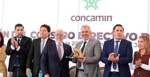 Presenta Bedolla a industriales del país beneficios del Polo Bienestar Parque Bajío