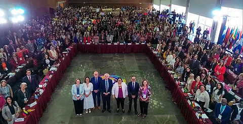 Concluye la XVI Conferencia Regional con participacaión de más de mil mujeres