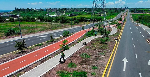 SCOP trabaja en la conservación de 17 tramos carreteros michoacanos