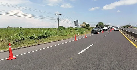 ¡Precaución! Habilitan paso provisional en carretera Morelia-Tepalcatepec