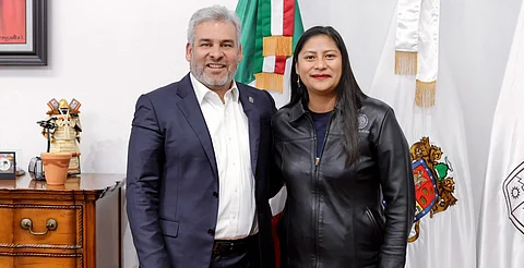 Bedolla se reúne con la senadora Celeste Ascencio para fortalecer acciones en Michoacán