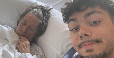Critican a influencer fit por anunciar muerte de su abuela con foto