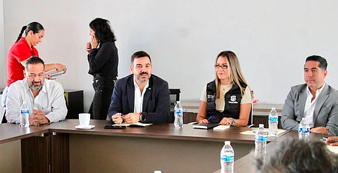 Yankel Benítez fortalece vínculos con el sector de servicios de Morelia