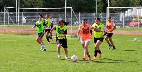 Cientos de aspirantes se registran en visoría del equipo femenil de TDP de la UMSNH