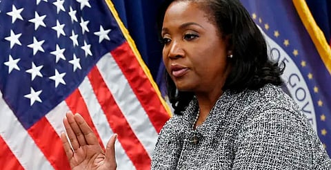 Trump destituye a Lisa Cook de la Reserva Federal; alega “conducta engañosa”