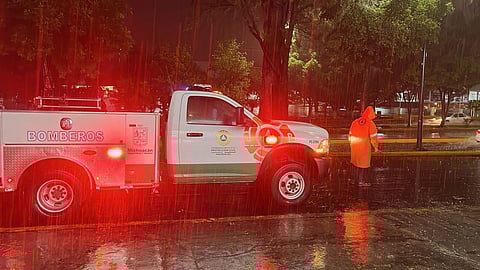 Supervisa Protección Civil zonas de riesgo en Morelia durante fuerte tormenta