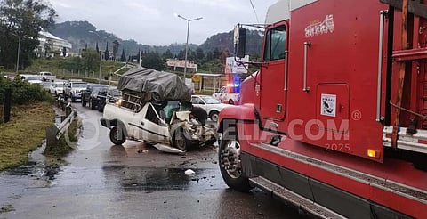 Encontronazo deja 1 herido, en la Morelia-Toluca