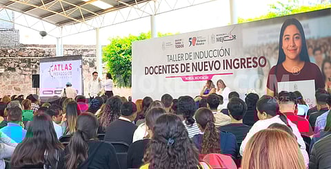 Realizan taller de inducción para más de 600 docentes de nuevo ingreso
