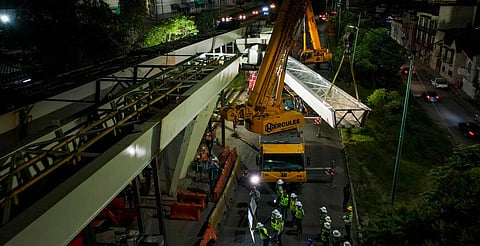 Cierre vial nocturno en Morelia por colocación de cimbra en el Mercado de Abastos