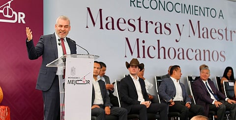 Más de un millón de sueños en marcha; Michoacán va por cuarto ciclo escolar completo: Bedolla