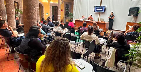 En mesa de análisis, especialistas dialogan sobre los derechos de las Personas Adultas Mayores