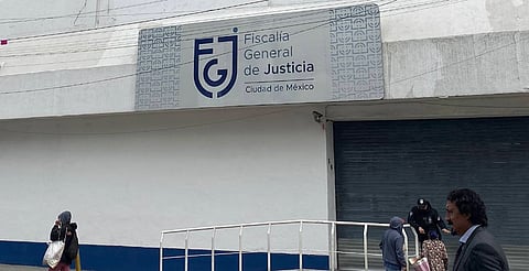 Madre muere en Fiscalía de CDMX mientras esperaba informes sobre su hija detenida