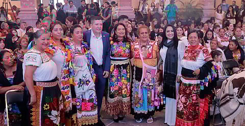 Gobierno y Congreso, obligados a impulsar desarrollo de mujeres indígenas: Gladyz Butanda