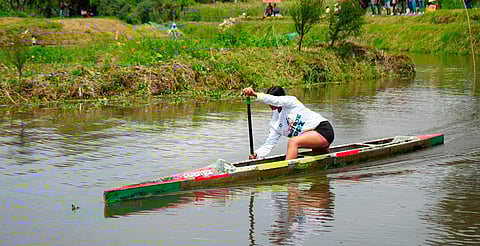 ¡Reman por la paz! Realizan el torneo de canotaje en los canales de Urandén
