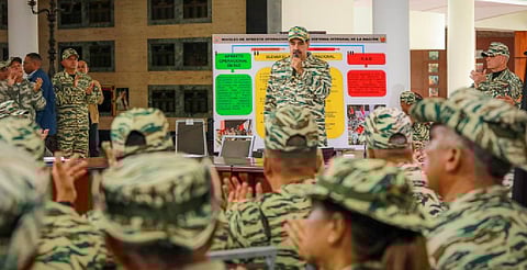 Venezuela moviliza 25 mil militares tras advertencia de Trump sobre derribo de aviones
