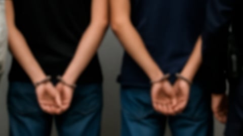 Detienen a dos colombianos con droga y ligados a extorsión, en Morelia