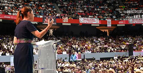 Sheinbaum reúne a más de 150 mil personas en su primer fin de semana de gira nacional