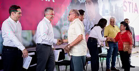 Respaldo a políticas y acciones que fomenten el dinamismo de la economía local: Luis Navarro