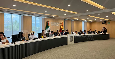 Cabildo de Morelia avala uso de suelo para torres del teleférico