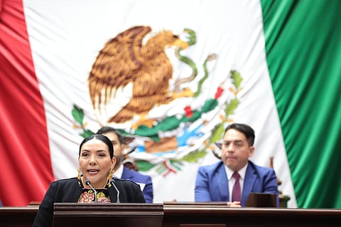 Legislar sin prisas y a conciencia en el segundo año legislativo, exhorta Adriana Campos