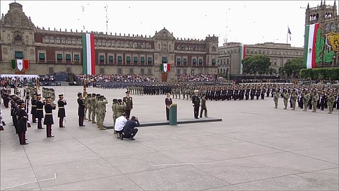 🔴EN VIVO: Desfile del 215 Aniversario de la Independencia de México desde el Zócalo de la CDMX