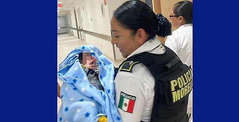 De urgencia: policías escoltan a bebé de 26 días hasta el Hospital Infantil