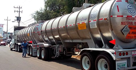 Obligatorio: transporte de petrolíferos y gas LP deberá contar con QR y sistema GPS