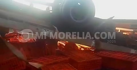 Se accidenta camión en la Pátzcuaro-Cuitzeo; hay 2 heridos
