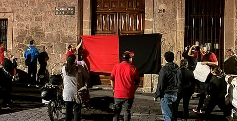 Monte de Piedad estalla en huelga; cierran sucursales en Morelia