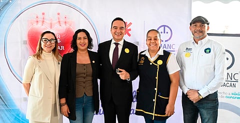 Carlos Soto dio inicio a la campaña de donación de sangre para niños con cáncer, en Zamora
