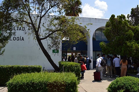 Estima gobernador 4,800 mdp para la UMSNH en 2026