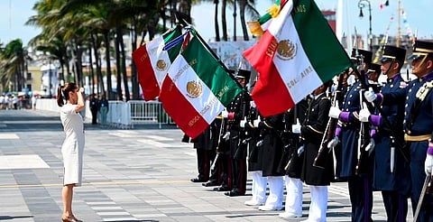 Honor, lealtad y patriotismo: Sheinbaum conmemora 204 años de la Armada