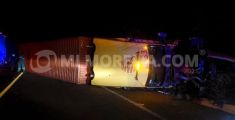 Dos accidentes en la Autopista Siglo XXI dejan tres heridos y daños materiales