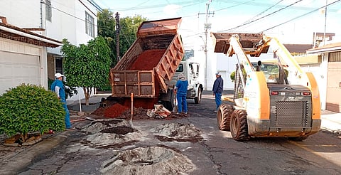 Vialidad reducida en Chapultepec Sur por reparación sanitaria de OOAPAS