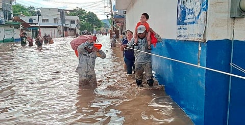 Suman 44 fallecidos tras fuertes lluvias en México; Veracruz e Hidalgo, los estados más afectados